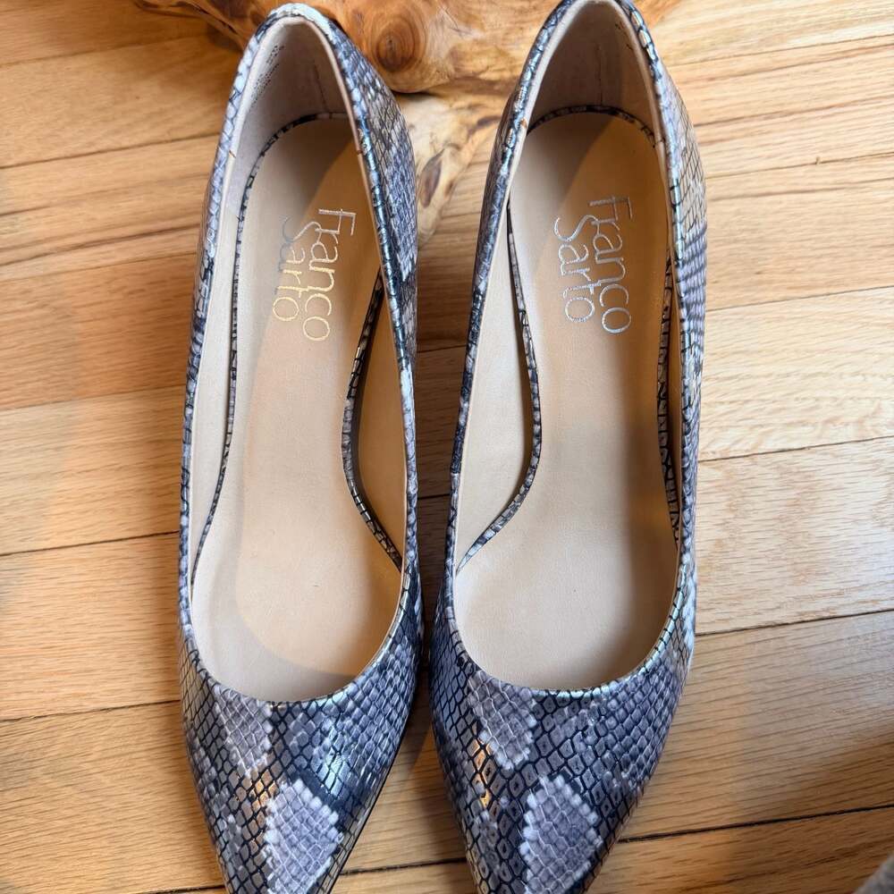 Franco Sarto Tudor Snake-Print Pointed Toe Kitten Heel Pumps Size 6.5 - Picture 6 of 7
